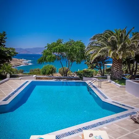 ヴィラ Montana ステリダ